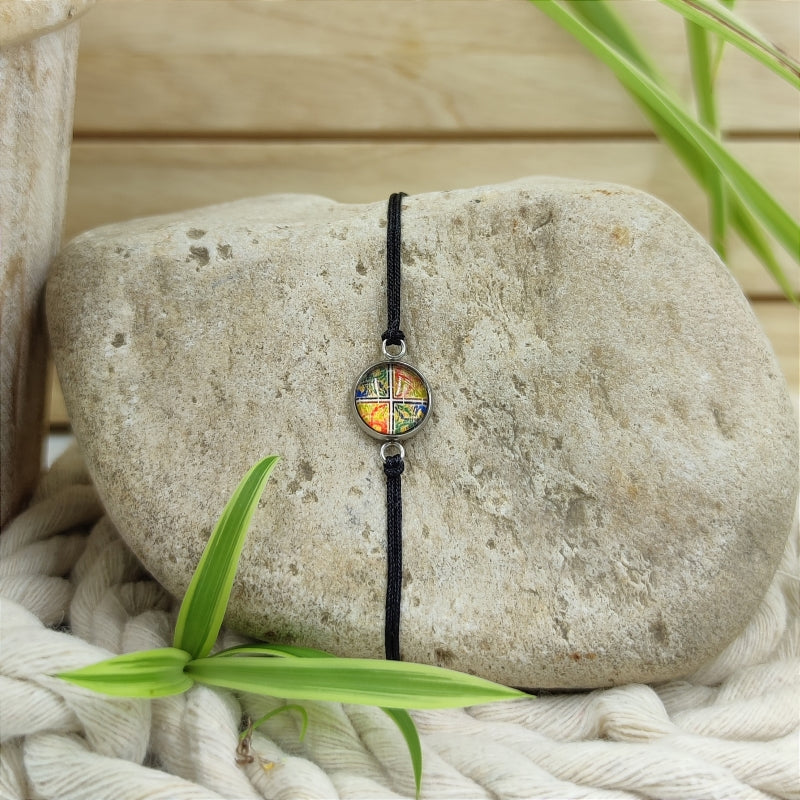 Zarte Mosaik-Energie-Armbänder & Ohrringe – Verstellbar, wasserfest, allergikerfreundlich
Entdecken Sie unsere zarten Mosaik-Energie-Armbänder und Ohrringe, die größenverstellbar und wasserfest sind. Diese allergikerfreundlichen Schmuckstücke sind nicht nur stilvoll, sondern auch das perfekte Geschenk für jeden Anlass. Genießen Sie hochwertige Qualität zu einem super Preis und erleben Sie die harmonisierende Wirkung der Energie-Steine.