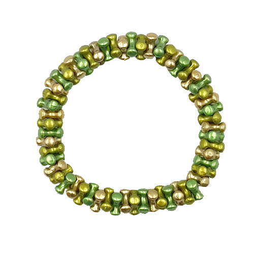 LEFAH Design – Handgefertigter Modeschmuck aus Österreich für jeden Anlass
Bei LEFAH Design finden Sie stilvollen, handgefertigten Modeschmuck, der mit viel Liebe und Sorgfalt in Österreich hergestellt wird. Unsere Schmuckstücke vereinen trendiges Design, Leichtigkeit und höchsten Tragekomfort – perfekt für jeden Tag und besondere Anlässe. Alle unsere Produkte sind auch für Allergiker geeignet, da wir ausschließlich hautfreundliche Materialien verwenden.
Entdecken Sie federleichte Ohrringe, filigrane Hals