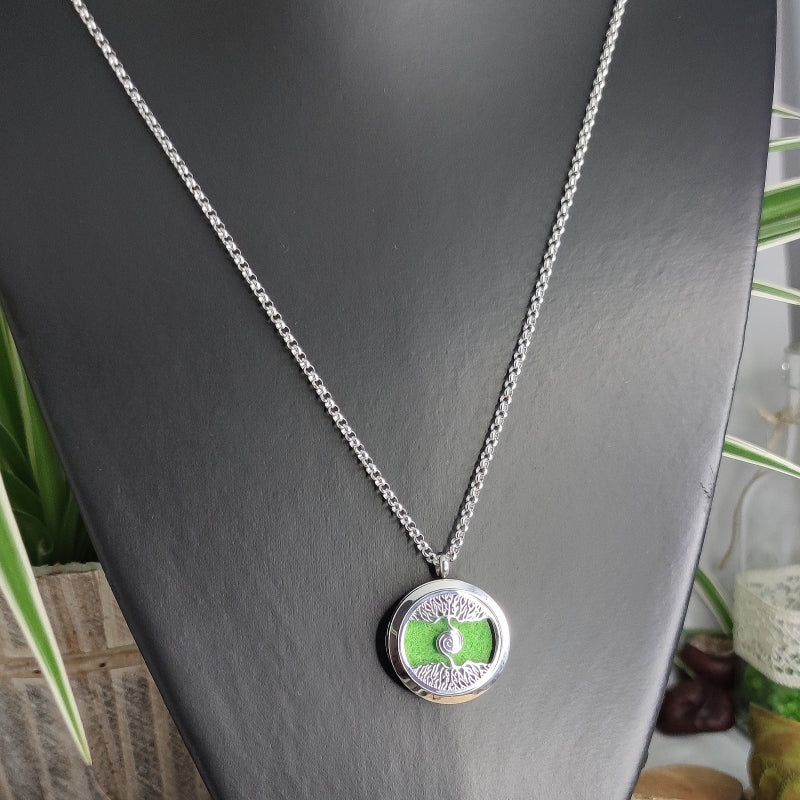 Herz & Halskette ca. 86 cm lang + 80Wechselfarben