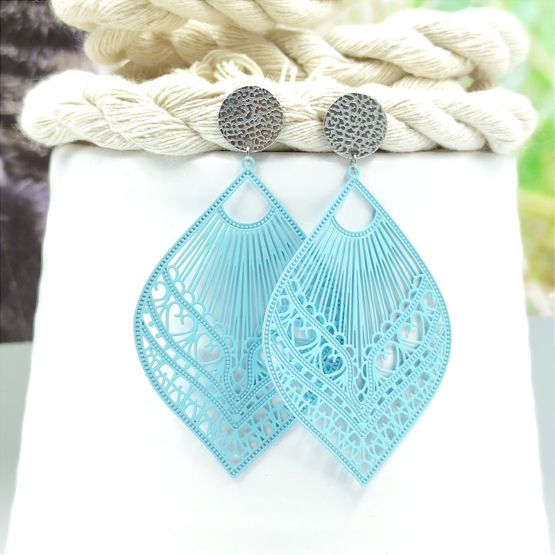 Ohrring Laila hell blau