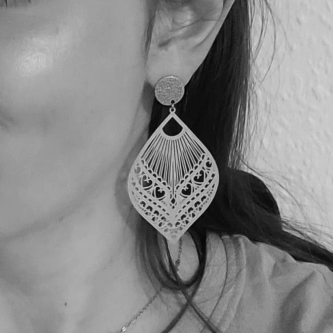 Ohrring Laila Montana blau