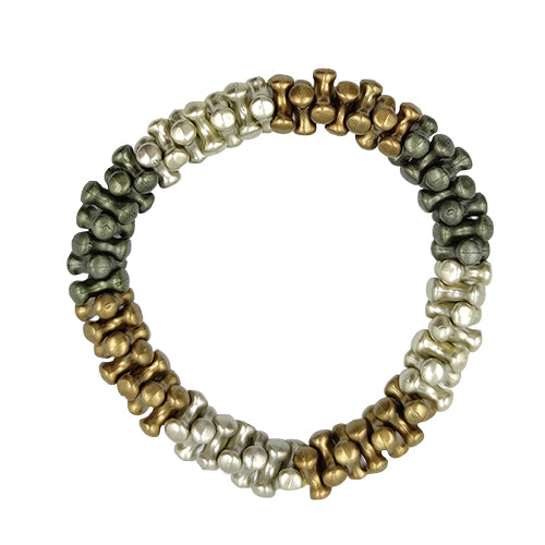 LEFAH Design – Modeschmuck aus Österreich
Entdecken Sie federleichten, handgefertigten Modeschmuck aus Österreich. Unsere Ohrringe, Halsketten und Armbänder sind allergikerfreundlich und angenehm zu tragen. Wir bieten faire Preise, faire Produktion und Designs mit Halbedelsteinen, Trachtenschmuck und Brautschmuck.
