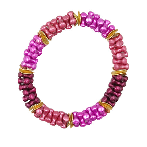LEFAH Design – Handgefertigter Modeschmuck aus Österreich für jeden Anlass
Bei LEFAH Design finden Sie stilvollen, handgefertigten Modeschmuck, der mit viel Liebe und Sorgfalt in Österreich hergestellt wird. Unsere Schmuckstücke vereinen trendiges Design, Leichtigkeit und höchsten Tragekomfort – perfekt für jeden Tag und besondere Anlässe. Alle unsere Produkte sind auch für Allergiker geeignet, da wir ausschließlich hautfreundliche Materialien verwenden.
Entdecken Sie federleichte Ohrringe, filigrane Hals